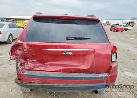 2016 Jeep Compass Sport z USA, uszkodzony, nr VIN 1C4NJDBB9GD542659